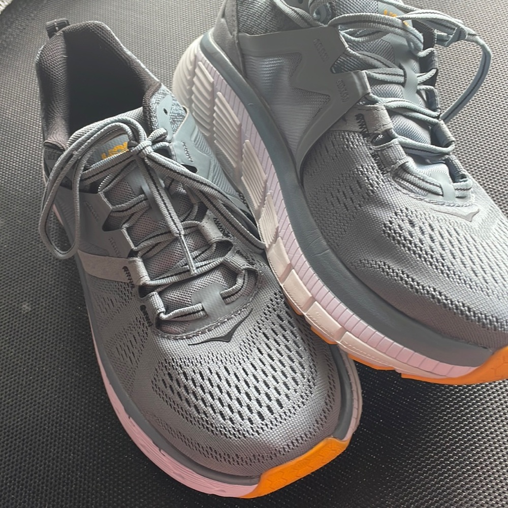 HOKA One One Graviata 2 8 Wide. Worn one time